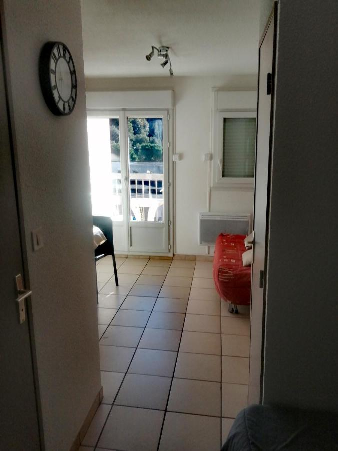 Apartment Flat *